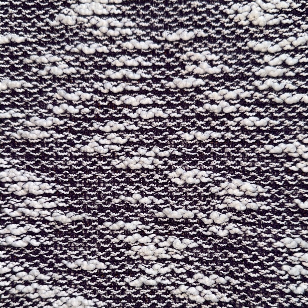 FABLETICS size small Women's Gray Sweater - image 4